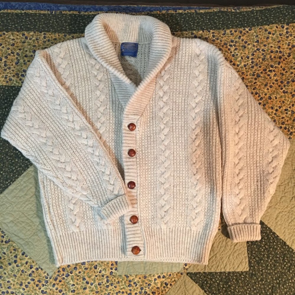 Pendelton 100% Wool 5 Button Sweater Deep V-Neck
